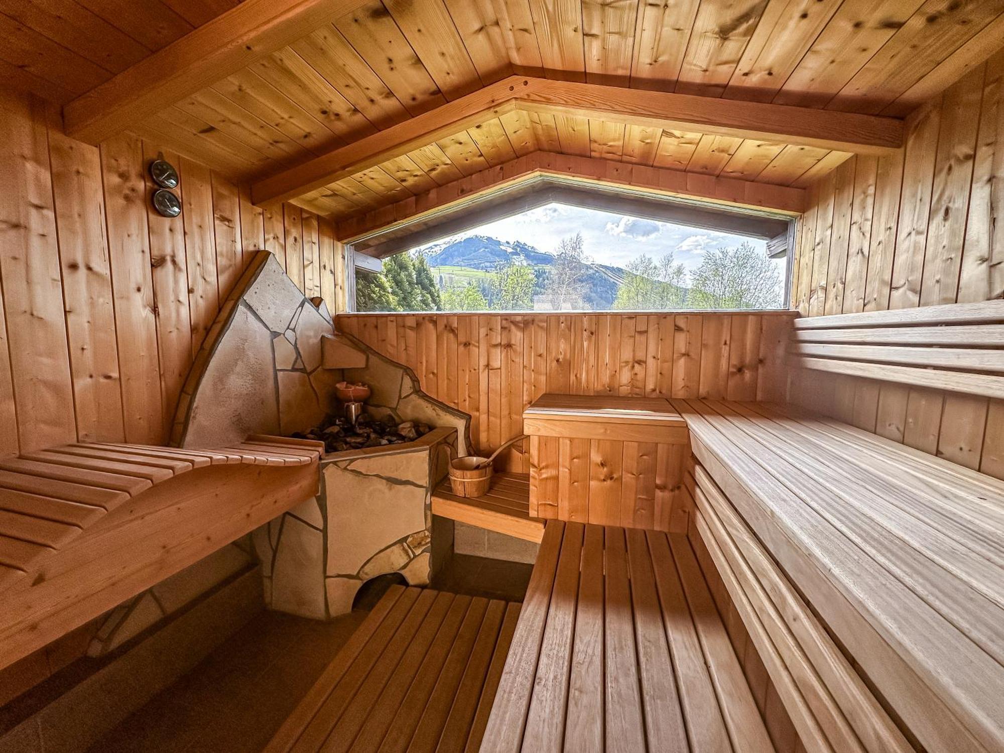 Simone'S Platzerl - Nachhaltiger Urlaub Inkl Sommerkarte, Freier Eintritt Tauern Spa, Schwimmteich Und Saunabereich Kaprun Buitenkant foto