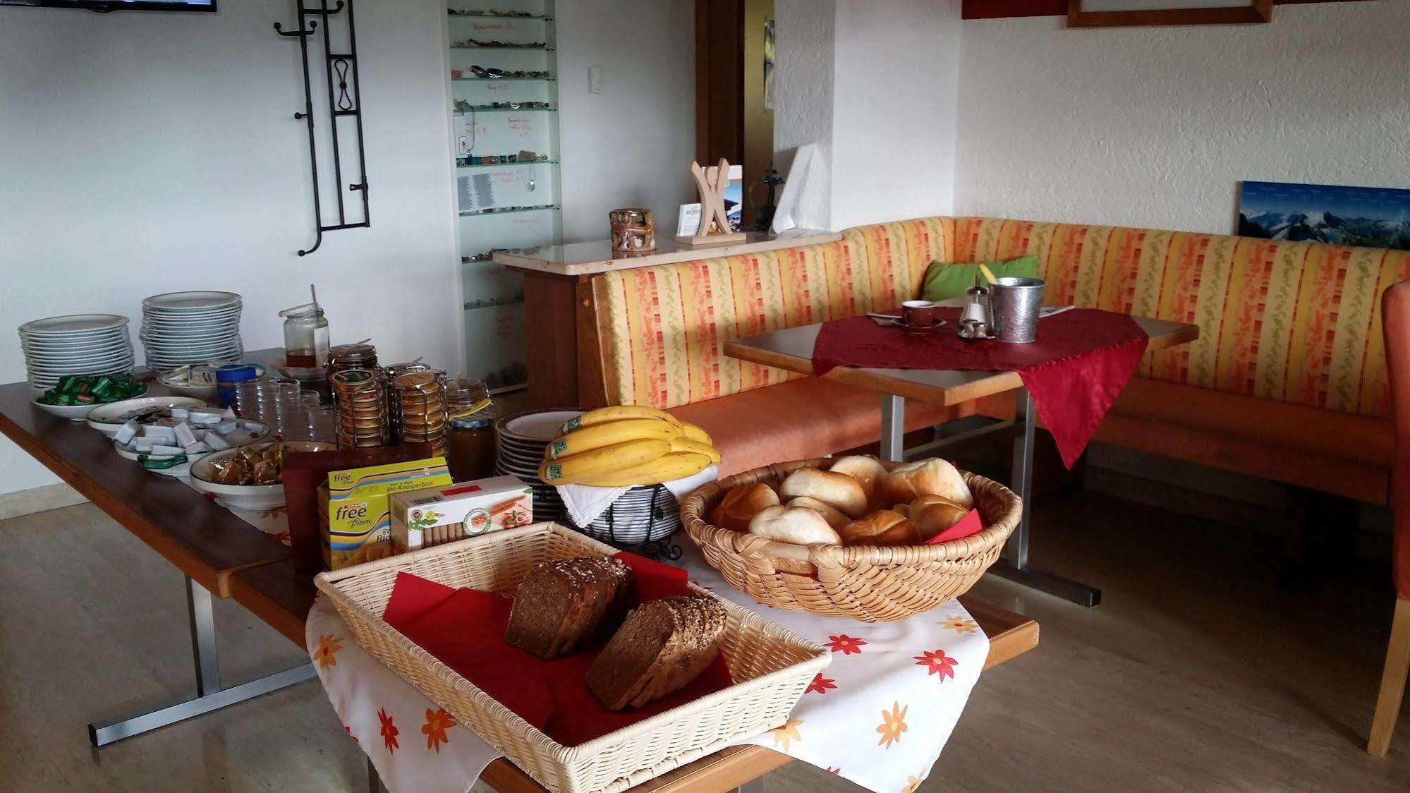 Simone'S Platzerl - Nachhaltiger Urlaub Inkl Sommerkarte, Freier Eintritt Tauern Spa, Schwimmteich Und Saunabereich Kaprun Buitenkant foto